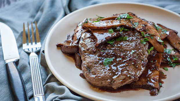 Bison Ribeye with Mushroom Rosemary Wine Reduction Sauce