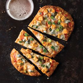 4 (9.5 oz.) Buffalo Chicken Artisan Flatbreads