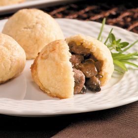Filet Mignon Pastry Bites