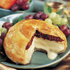 DISC BRIE CHEESE EN CROUTE