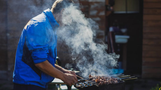 Grilling, grilling steaks, grilling with kids, summer grilling, steaks