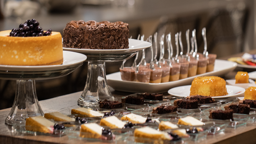 7 Tips to Host a Dessert Party – Omaha Steaks