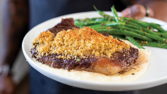 Parmesan-Crusted Ribeye with Garlic Mashed Potato Purée and Wok-Fried Green Beans