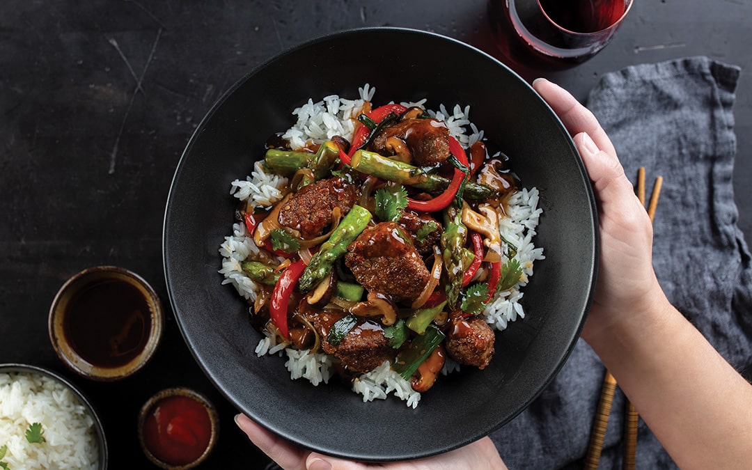 Filet mignon crispy steak stir fry in a bowl
