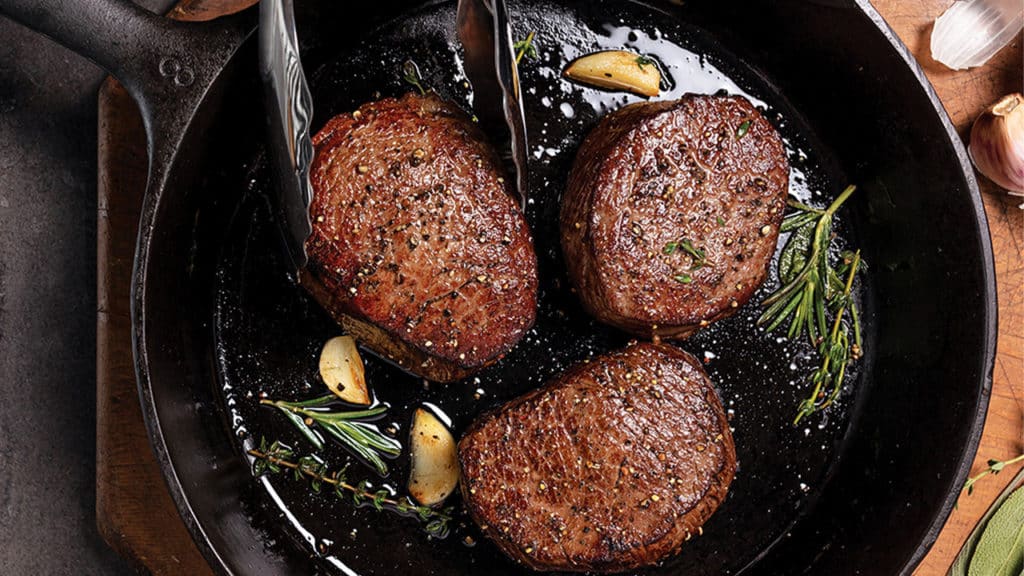 https://www.omahasteaks.com/blog/wp-content/uploads/2022/08/How-to-cook-a-steak-1024x576.jpg