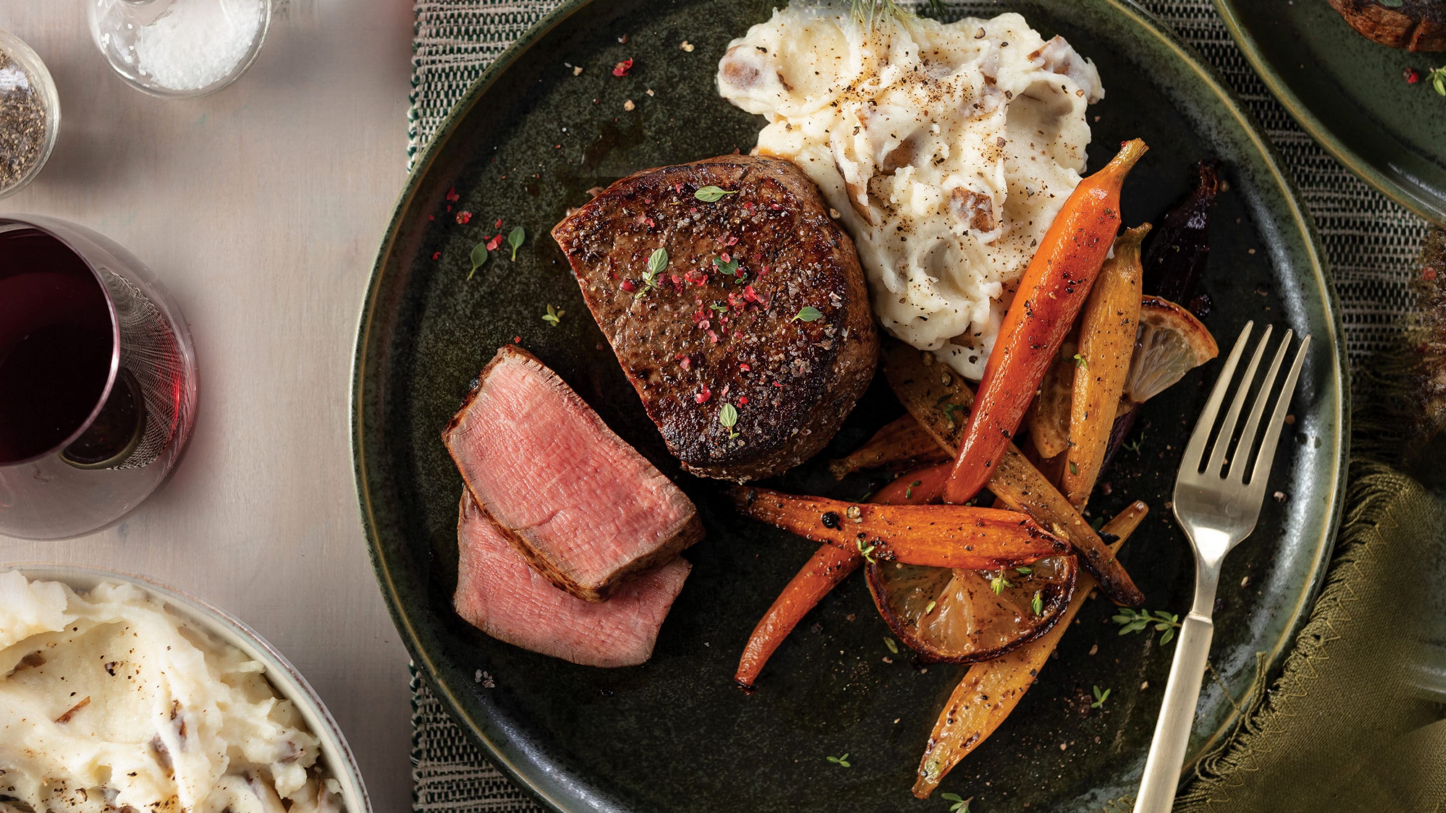 blogwp_sumac filet mignon_secondary overhead view of sumac filet mignon on plate