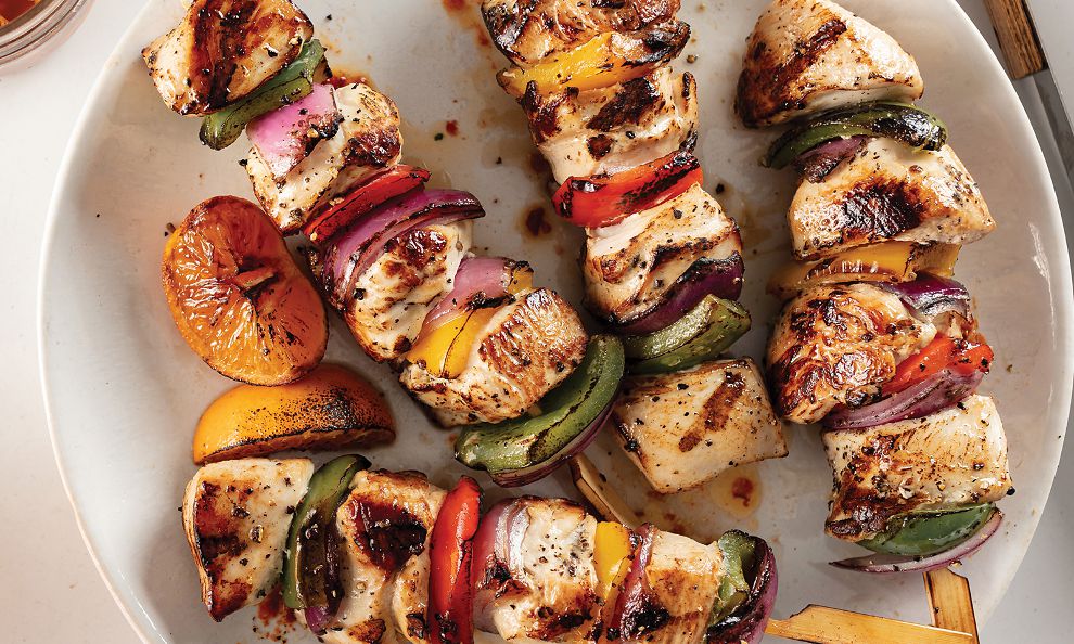 Air-Chilled Chicken Skewers with Vegetables | Omaha Steaks