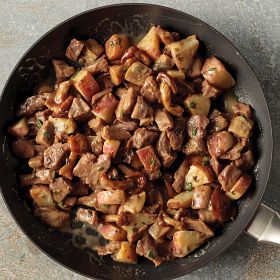 2 (24 oz.) Skillet Meal: Steak, Potatoes, and Mushrooms