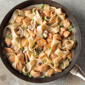 1 (24 oz.) Skillet Meal: Classic Creamy Chicken and Noodles