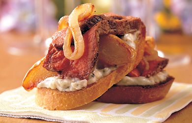 Steak Canapés on Garlic Toasts with Roquefort Cream & Caramelized Pears & Onions